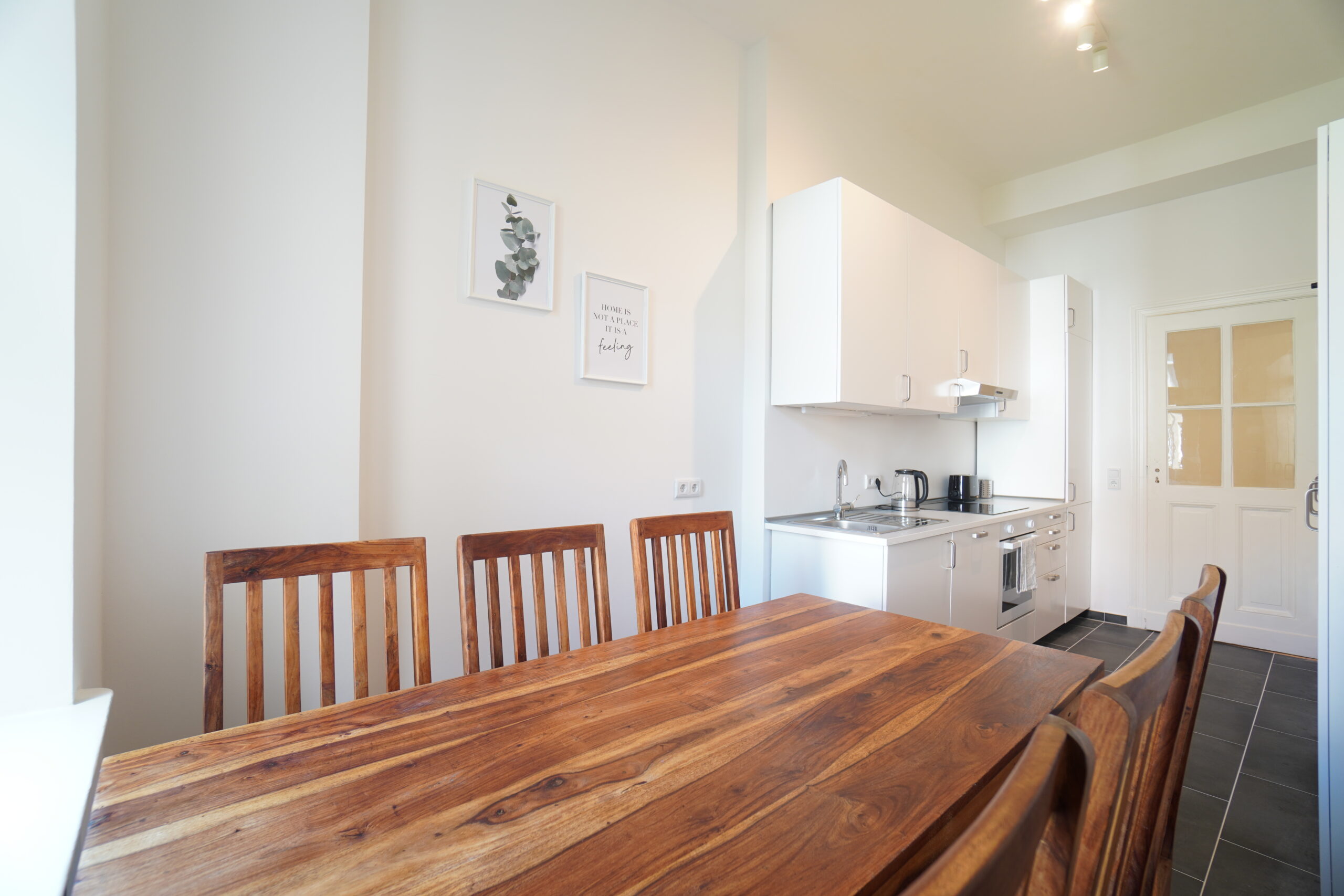 Taun3_1OgLi_Küche_B2